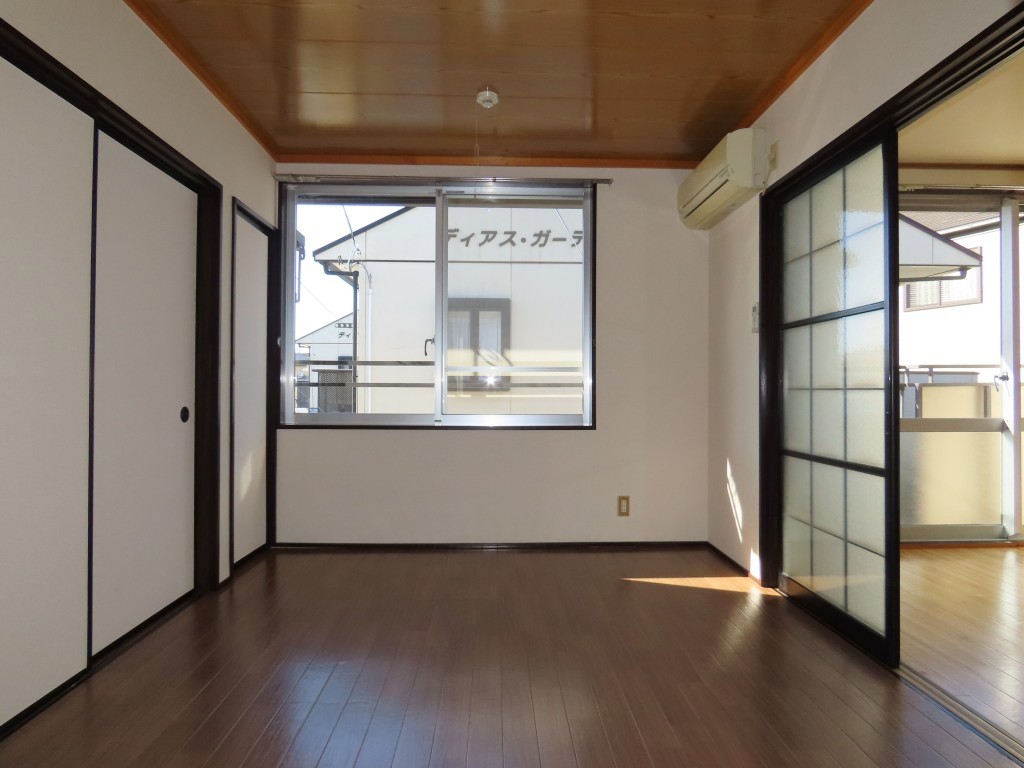 居室・リビング　洋室6帖