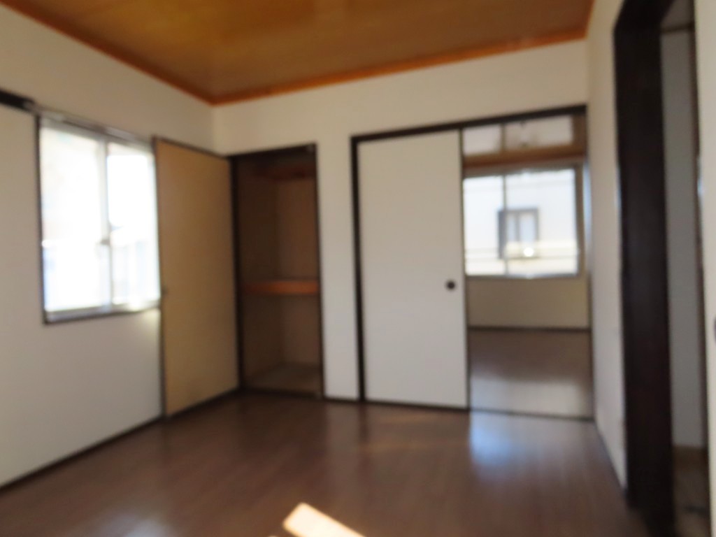 収納　北側洋室の収納