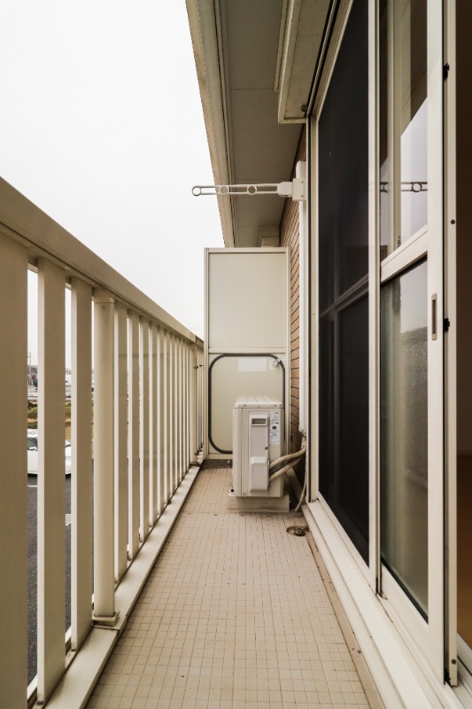 バルコニー　図面と現状に相違がある場合には現状を優先