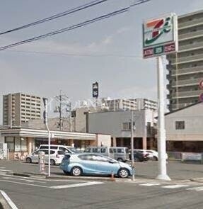 コンビニ　セブンイレブン岡山問屋町店（コンビニ）まで255m