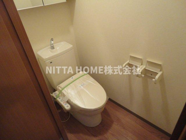 トイレ　ウォシュレット付きのトイレです◎