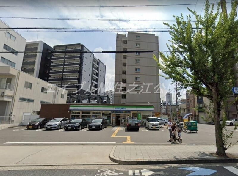 コンビニ　ファミリーマート 桜川二丁目店（コンビニ）まで573m