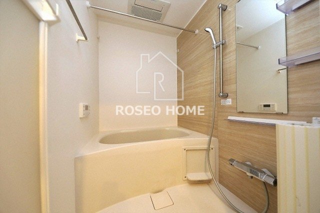 バス・シャワールーム　同マンション別部屋：参考写真