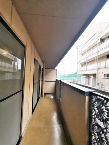 バルコニー　同物件、類似間取りのイメージ写真です