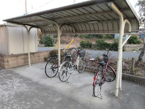 その他共有部分　屋根付き駐輪場