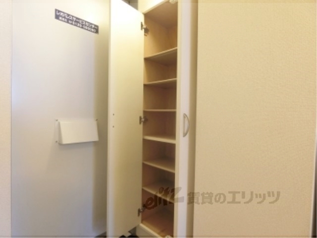 収納　下駄箱