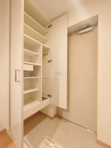 玄関　クリオ西池袋の玄関