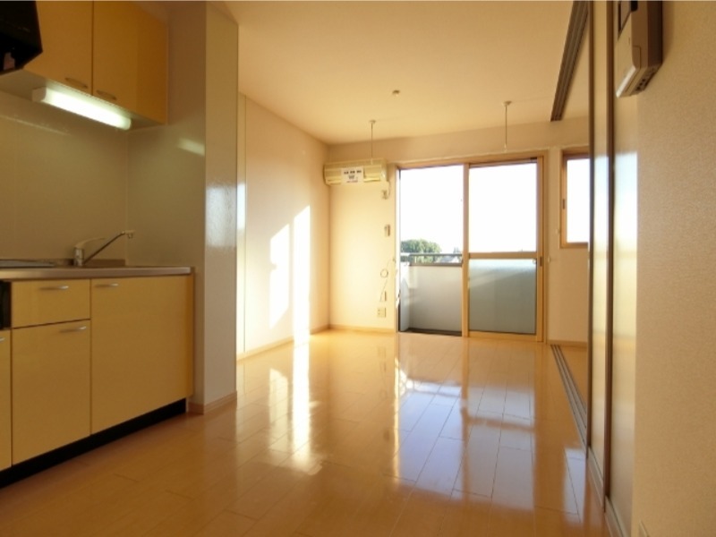 居室・リビング　図面と現状に相違がある場合には現状を優先