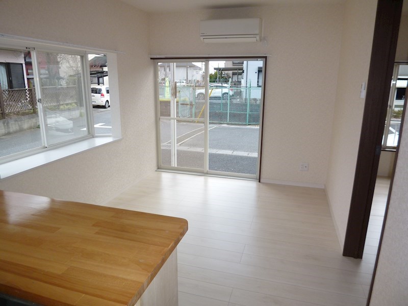 居室・リビング　リビング