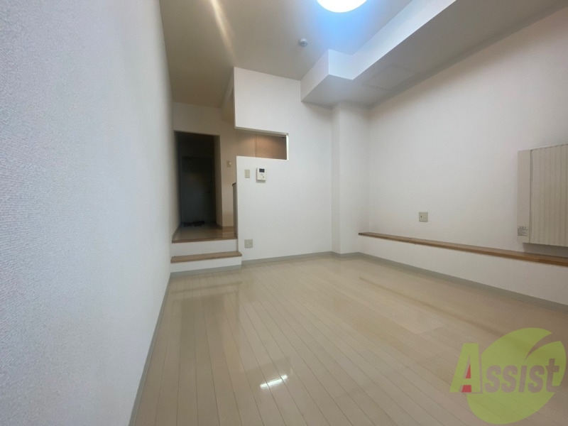 居室・リビング　広くてキレイなお部屋が広がっていて、充実した生活が送れそう。