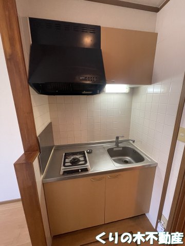 キッチン　コンパクトなキッチンで掃除もラクラク