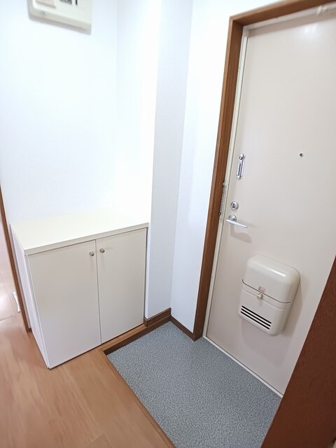 玄関　図面と現状に相違がある場合には現状を優先