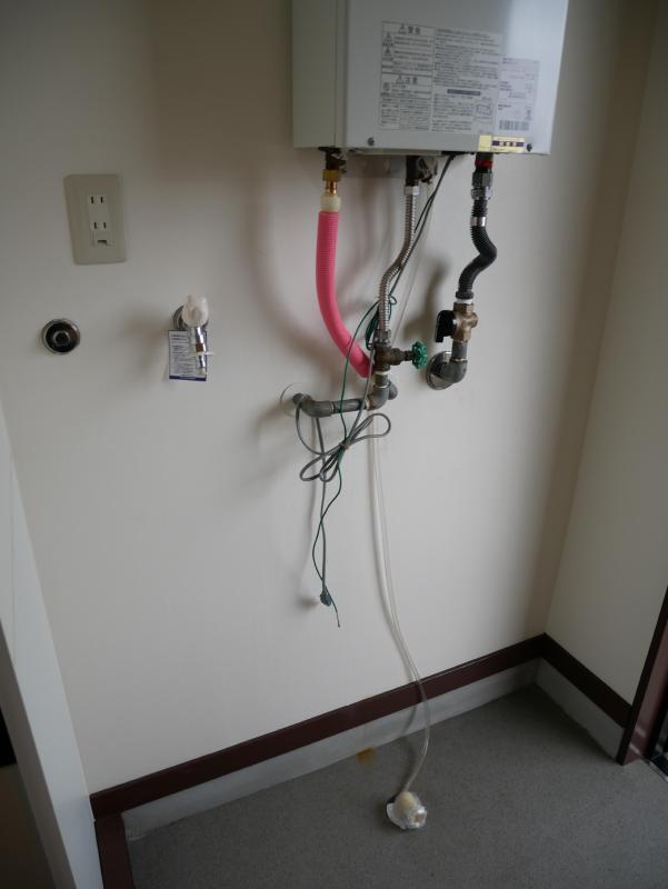 洗面設備　洗濯機置場