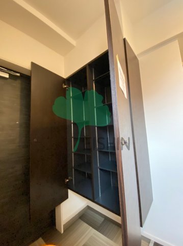 玄関　下駄箱もしっかりついてます！