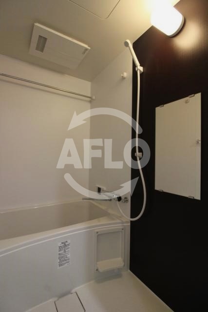 バス・シャワールーム　エグゼ天王寺II　浴室