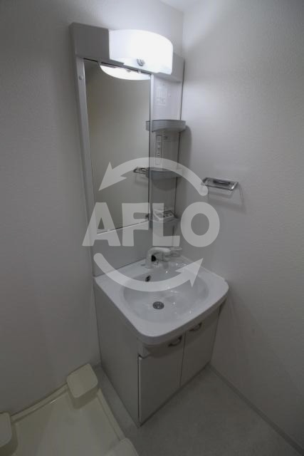 洗面設備　エグゼ天王寺II　洗面化粧台