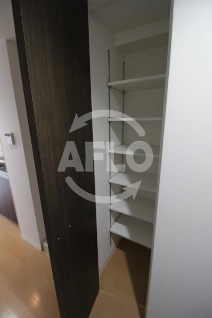 収納　エグゼ天王寺II　シューズボックス