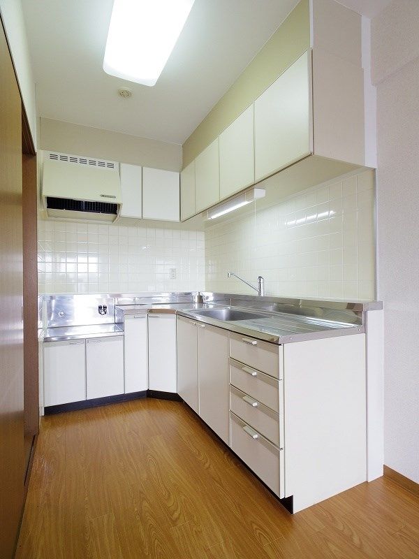 キッチン　※別号室写真