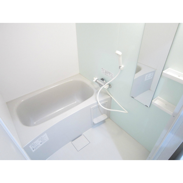 バス・シャワールーム　サーモ水栓完備♪