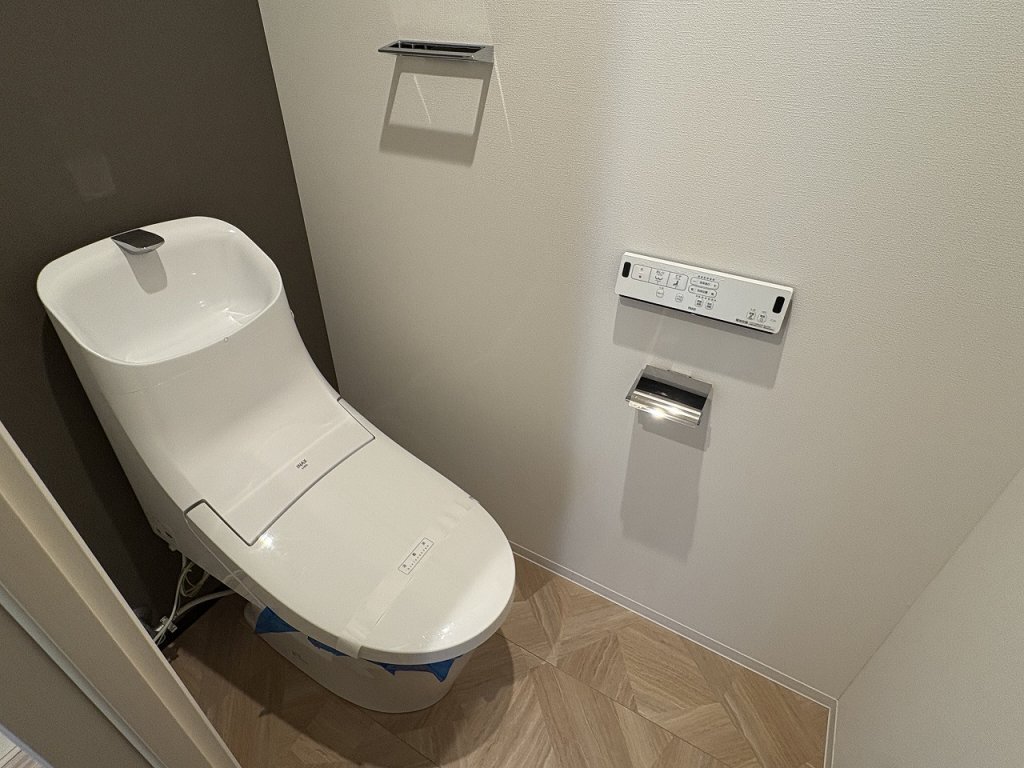 トイレ　もちろんウォシュレット完備