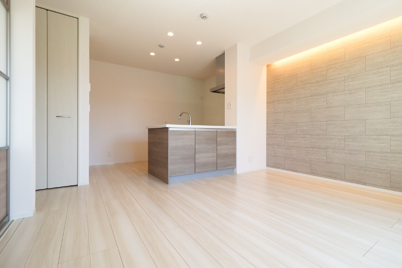 居室・リビング　図面と現状に相違がある場合には現状を優先