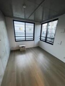 居室・リビング　内観1