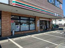 コンビニ　セブンイレブン 秦野尾尻店（コンビニ）まで709m