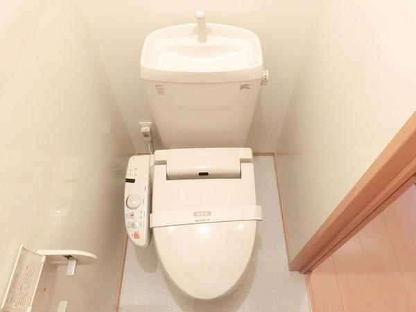 トイレ　ウォシュレット！