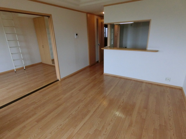 居室・リビング　広いリビング