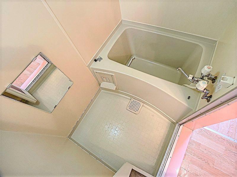 バス・シャワールーム　浴室