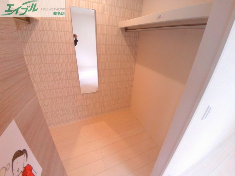 収納　同型参考写真