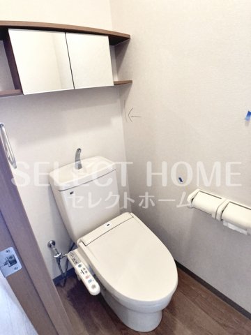 トイレ　同型タイプトイレです