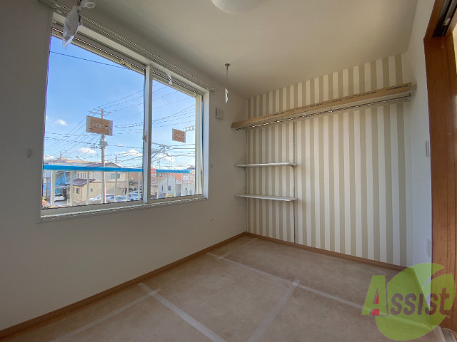 その他部屋・スペース　寝室はこちらの４．３帖の洋室をご利用ください。