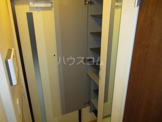 グレイス周西の玄関写真