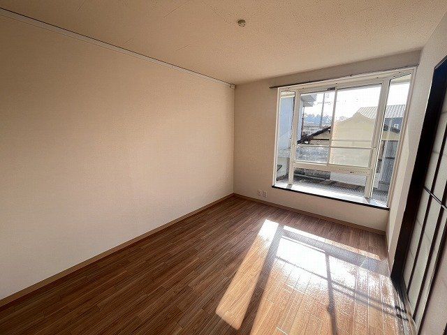 ランドパーク東手城の内装写真