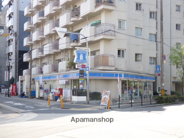 コンビニ　ローソン（コンビニ）まで130m