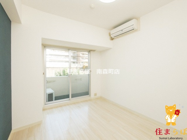 居室・リビング　「“合う暮らし”を、LINEで一緒に描こう。」