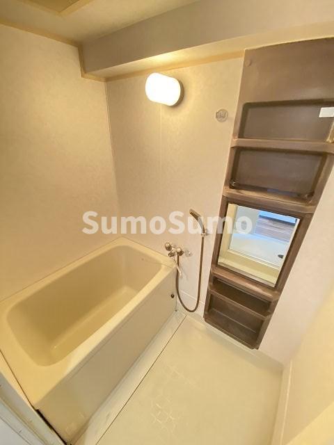 バス・シャワールーム　お風呂で日々の疲れを落としましょう