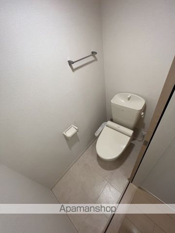 ＪＲ埼京線 武蔵浦和駅 徒歩7分 2階建 築14年のトイレ写真