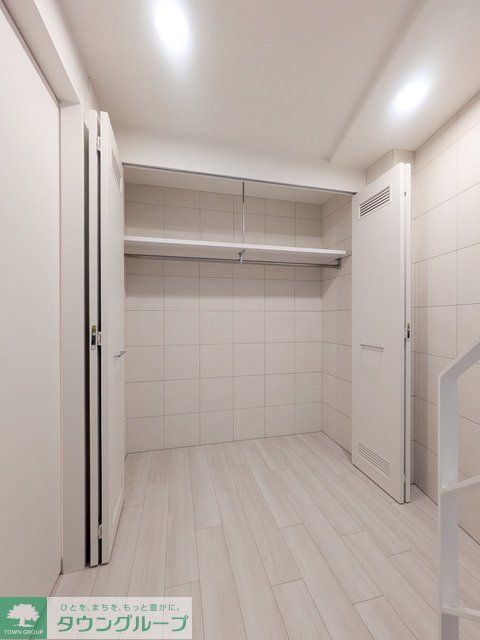 エントランス　庭