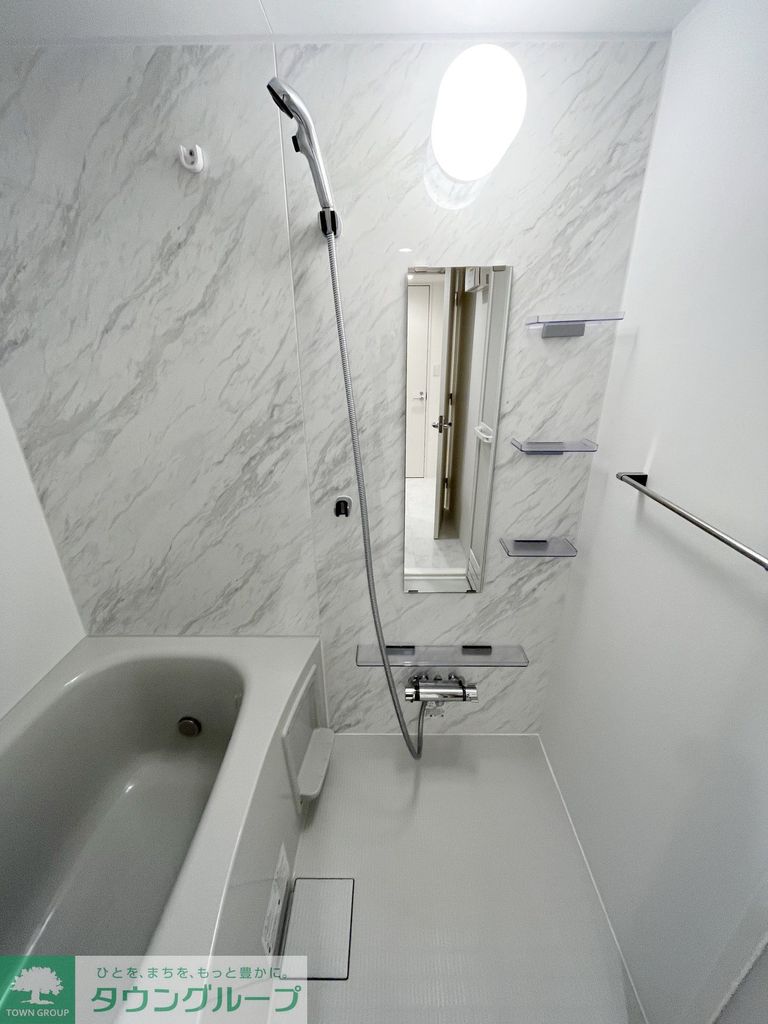 バス・シャワールーム　バス