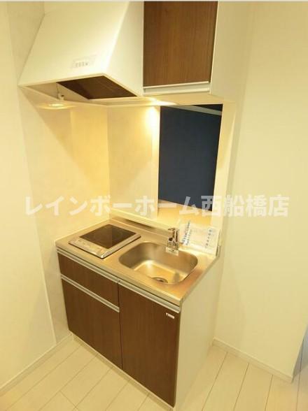 キッチン　※別部屋参考写真です。