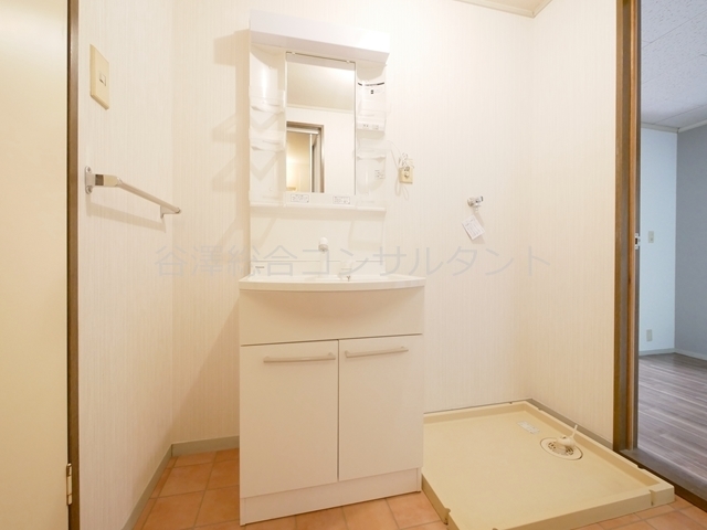 洗面設備　洗髪洗面化粧台