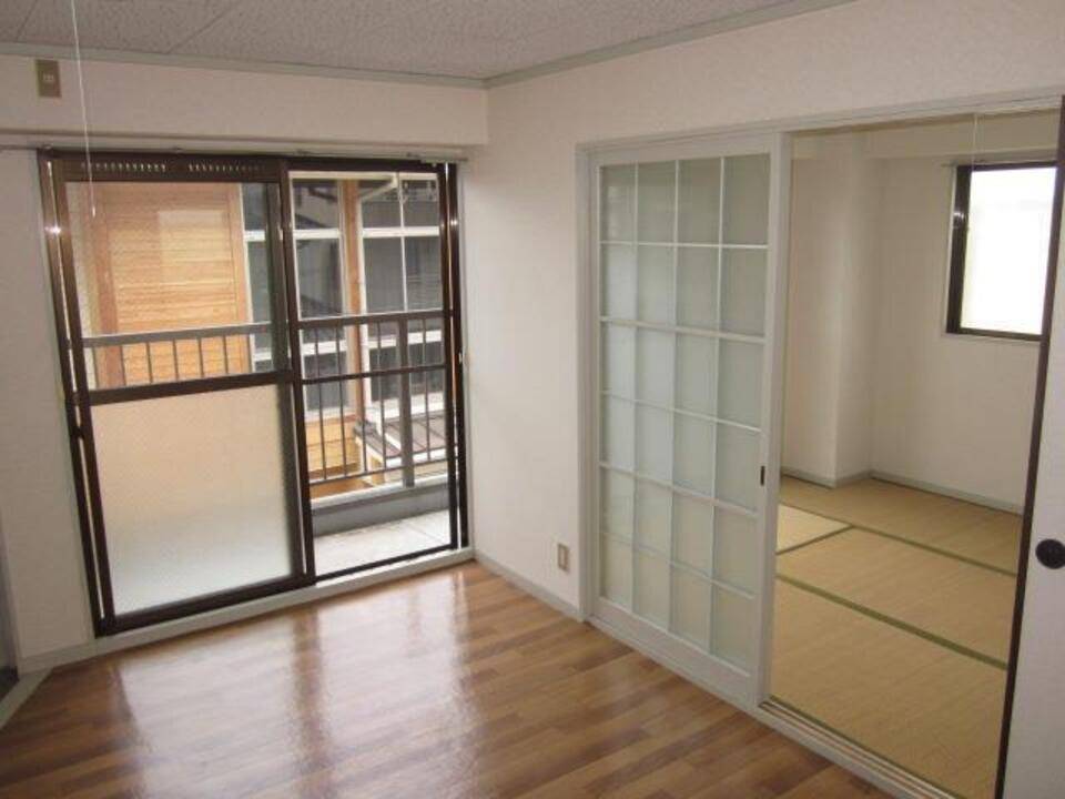 居室・リビング　リビング