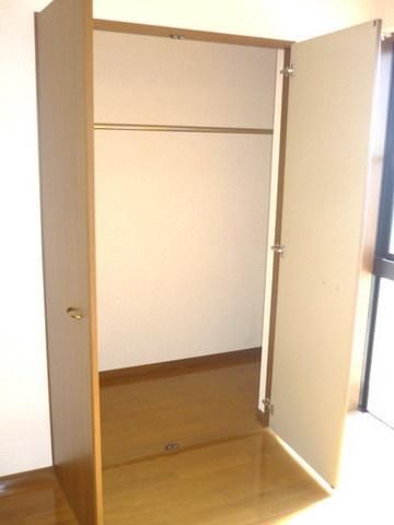 収納　大きなクローゼット