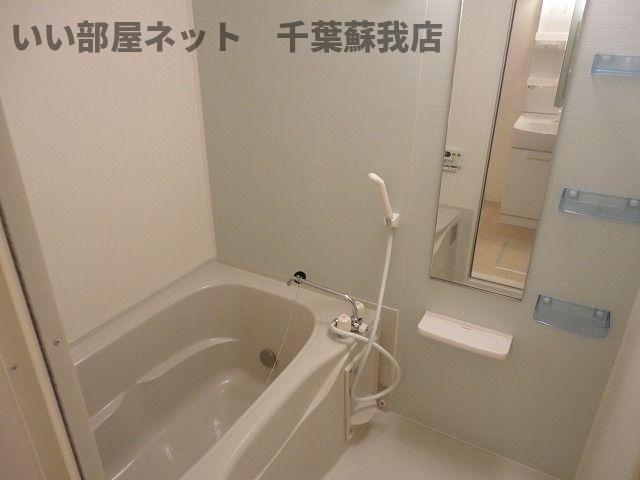 バス・シャワールーム　お風呂です