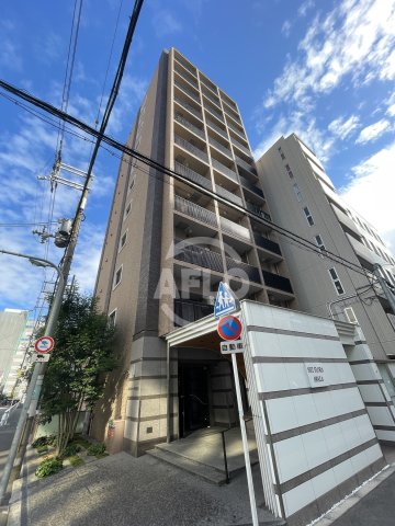 建物外観　ネットフローラ阿波座　スタイリッシュな外観