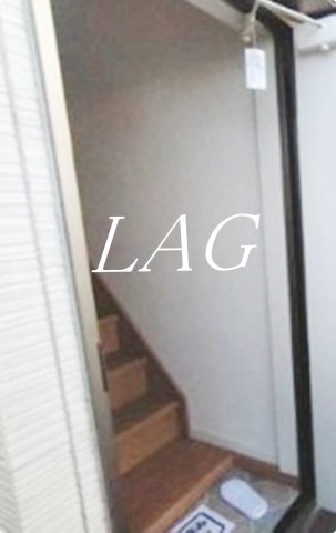 玄関　玄関です。