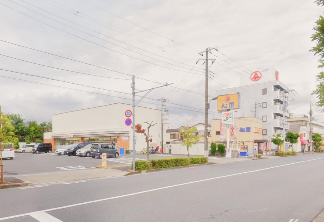 コンビニ　セブンイレブン 足立保塚町店（コンビニ）まで634m