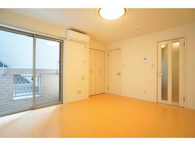 居室・リビング　エアコン1基付き